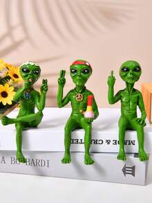 1pc Alien Resin Funny Green Dwarf Resin Ornament Garden Decoration Ornament
