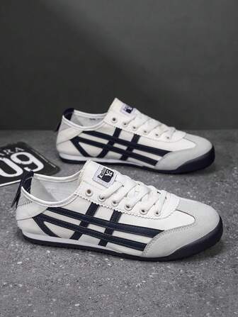 建议选择大一码，穿着舒适。鞋面轻盈柔软，适合春夏穿着或叠穿。方便旅行或日常休闲穿着。注意：请穿着肤色内衣。（品牌工厂生产服务保障）高品质畅销款，鞋底薄，轻便舒适。情侣鞋，高性价比，简约通勤鞋，帆布鞋，网面鞋，运动鞋，时尚小众平底休闲鞋（多种颜色可选）。注意：请穿着肤色内衣。