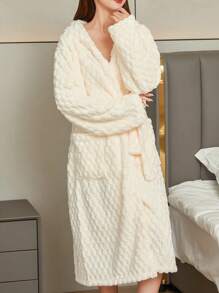 Coral Fleece Hooded Bathrobe, 3d Tortoise Shell Texture, Soft, Comfortable And Absorbent Home Wear RobeWarm Winter Decora