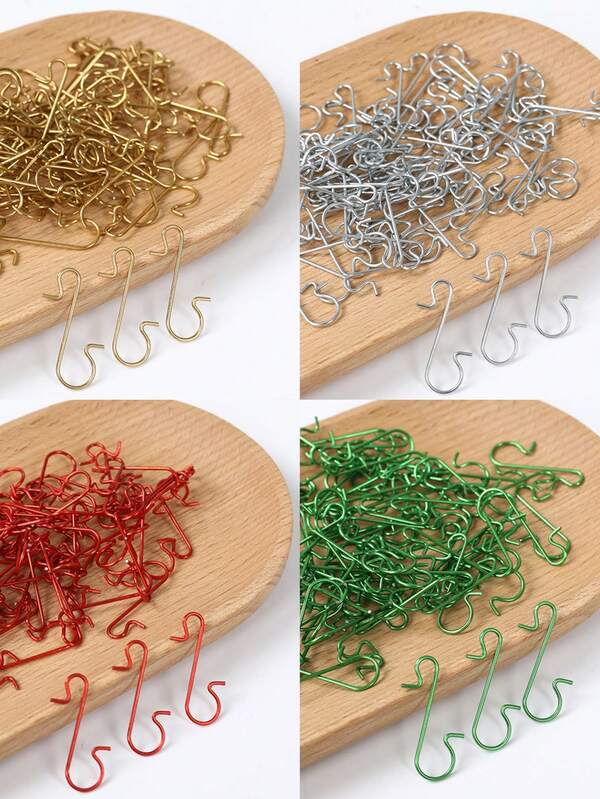 50 Stücke silberne/grüne/goldene und rote Metall Weihnachtshaken, Weihnachtsbaum Dekorationshaken, perfekt zum Aufhängen von Weihnachtskugeln und Socken, fröhliche Weihnachten Drahthaken Aufhänger, Weihnachtsparty Zubehör, Neujahrsdeko für Zuhause, Winterparty Dekoration, Weihnachtsdekoration für Zuhause, Feiertagsfeier Zubehör, einfach zu verwenden