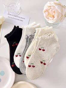 4 Pairs Of Women's Sweet Cute Cherry Pattern Simple Short Socks Ankle Socks Crew Ruffle Edged Socks, Christmas Gift, Girls Socks, Fashion Ins Style Comfortable White Socks In Random Colors, Suitable For All Seasons, For Summer&Fall&Winter