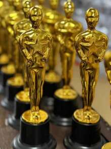 24/1/3pcs Gold Trophy Statue - Plastic Oscar Style Award Trophy, For Party Decoration, Thank You Gift, Tabletop Centerpiece, Non-Prop, No Feather, No Electricity Required - Gold - View 3