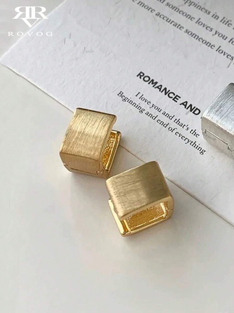 1 Pair Fashionable & Versatile Matte Textured Geometric Hoop Earrings For Women