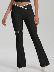 A Set Of Contrasting Sexy Tight Fitness Clothing Set V-Neck Sports Vest Quick-Drying High-Waisted Cross-Hip Lifting Yoga Flared Pants For Women Sports Yoga Pants, Lifting The Buttocks And Tucking The Abdomen To Slim Down, Convenient For Movement, Suitable For Holiday Travel - màu đen - Xem 5