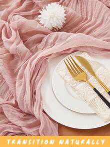 1 Piece Pink Pleated Table Runner, Foldable Solid Color Tablecloth, Pink-Themed Birthday & Wedding Decoration, Holiday Home & Party Table Arrangement, Gift For New Year, Christmas, Halloween And Other Festivals, Suitable For Weddings / School Homecoming Ceremonies, Christmas Decoration, Halloween, Father's Day