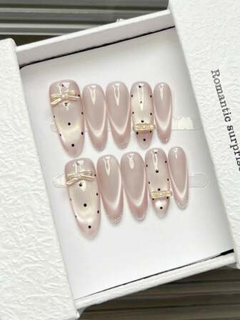 10 件手工指甲椭圆形指甲丙烯酸按压指甲短长，极简主义浅粉色指甲闪光猫眼，闪光边缘，手绘波尔卡圆点，指甲宝石 3D 蝴蝶结珍珠镶嵌，简约优雅奢华手工秋季指甲，秋季按压指甲，婚礼美学，多功能指甲 DIY 假指甲艺术派对日常和约会使用海滩热带度假适合可重复使用，适合女性和女孩作为礼物指甲用品