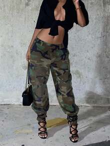 Chicsale Women's Camo Utility Pants - Military To Meeting Trousers | Elegant Straight Leg Tactical Design | Street Chic Combat Pants - 軍綠色 - 查看 3