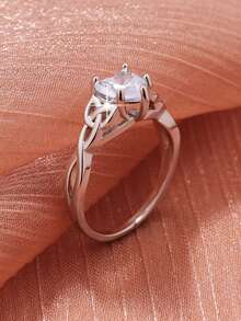 1pc Elegant French Design Romantic Heart Stone Engagement Ring For Women, Unique Hollow Leaf Decor Ring, Perfect Ideal Engagement Wedding Anniversary Party Jewelry Valentine's Day Birthday Gift