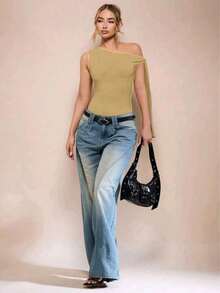 Women's Bodysuit With Tie Bow And Asymmetrical Neckline, Sleeveless, Ideal For Romantic Dates, Casual, Vacation And Summer - 米色 - 查看 5