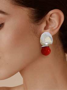 1 Pair Compact & Elegant Ball Shaped Earrings, Metal Textured Colorful Ball Pendant Earrings, Suitable For Women's Daily Wear, Vacation, Fashion Versatile, Great Gift For Friends And Family