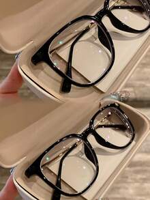 Blue Light  Glasses   For Both Men And Women, Suitable For Driving Outdoors, Square Shaped For Reading/Computer Reading Glasses For Women, Fashionable Glasses For Women, Transparent Lenses , Designed For Computer Glasses To Protect The Transparent Lenses And Reduce Eye Fatigue From Computer, TV, And Gaming,Blue Light Glasses For Woman Men Safety Glasses Blue Light Blocking Glasses  Protection Computer Gaming Glasses   Women Cute Light Weight Red Frame Oversized Non Prescription Small Face Square Cat Eye  Reduce Eye Fatigue On Computers, TVs, Phones, And Games, Suitable For Computer Lense Screen Protector Plain Glasses   Clear Lens Glasses Blue Light   Light Blocking Glasses Blue Light Glasses Light Glasses For For Women Men  Light Glasses For    Glasses For Women  99 Blue Light  Glasses For Woman  Blue Light  Glasses Women/Men, Fashion Round  Frame UV Ray Filter Computer Gaming Glasses Computer Glasses - Anti Eyestrain & UV Glare Protection Anti Glare - đen bóng - Xem 12