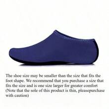 Chaussures d'eau pour femmes et hommes, séchage rapide, chaussettes aqua, natation, plage, pieds nus, yoga, exercice, accessoires sportifs, piscine, camping, indispensables. Très respirantes et légères, conviennent pour le port en été, réduisent la charge des pieds et sont faciles à transporter sur la plage. Le produit est léger, respirant et peut être commandé selon vos besoins.
