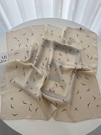 Pañuelo cuadrado de 70 cm de seda sintética, estampado, versátil para el cuello o para usar con vestidos.