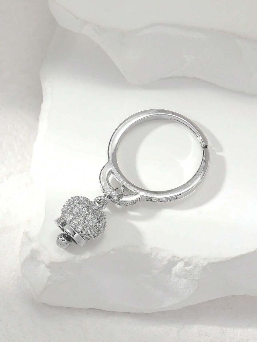 1 pezzo Anello elegante con campanellino in rame e zirconia, regolabile in dimensione, grazioso
