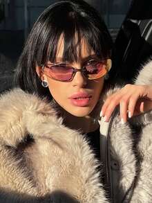 1PC European And American Summner New Y2K Sexy Girl Fashion Glasses, Letter Integrated Fashion Glasses, Y2K Slim Fit Wrap Around Fashion Glasses Beach Accessories For Women Glasses Shades - 鍍膜粉 - 查看 3