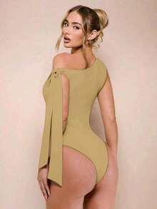 Women's Bodysuit With Tie Bow And Asymmetrical Neckline, Sleeveless, Ideal For Romantic Dates, Casual, Vacation And Summer - 米色 - 查看 3