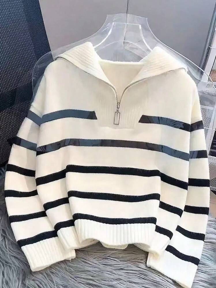 Nova Camisola de Gola Redonda Listrada Combinável para Outono/Inverno Feminina, Design de Suéter Simples e da Moda, Blusas de Manga Longa Casuais Brancas - Branco - Visão 3