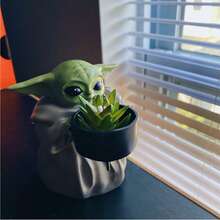 Star Wars Dekoracja do doniczki z motywem Gwiezdnych Wojen Yuda, Miniaturowa dekoracja biurka, Mandaloriańska dekoracja z żywicy Yuda, Wykwintna dekoracja domu, Dekoracja do akademika na powrót do szkoły, Dekoracja na Halloween i Boże Narodzenie