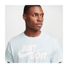 Nike قميص رجالي من نايك سبورتسوير JDI بلون أزرق جليدي