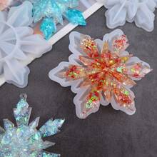 4pcs Christmas Resin Molds - 4 Large Snowflake Tree Resin Molds, Christmas Decor Resin Molds, Suitable For Christmas Winter Decoration. Home Decor Hanging Ornaments. Silicone Molds, Epoxy Resin Molds, DIY Molds, Great DIY Gift For Yourself, Family And Friends