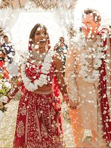 1000/3000pcs Heart-Shaped Confetti, Suitable For Bridal Shower Decor, Wedding Decor, Engagement Decor, Wedding Table Decor, Wedding Supplies, Party Decor, Engagement Party Decor, Wedding Party Favors, Confetti, Wedding Decor Party Favors, Room Decor, Bride - Multicolor - View 3