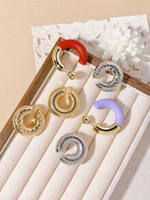 Set de 6 piezas de pendientes tipo clip con forma de flor minimalista y colorida, sin costuras, y aretes tipo argolla hueca de bola, para mujeres - Multicolor - Ver 9