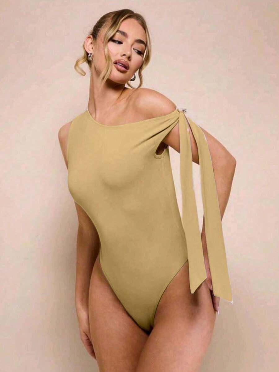 Women's Bodysuit With Tie Bow And Asymmetrical Neckline, Sleeveless, Ideal For Romantic Dates, Casual, Vacation And Summer - 米色 - 查看 1