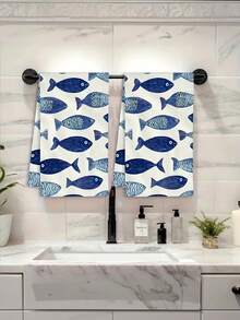 1/2/4条装厨房毛巾，高吸水性，涤纶材质，蓝白鱼图案，是假日农舍厨房和浴室装饰、秋季装饰、房间装饰的理想之选。 - 藍色 - 查看 6