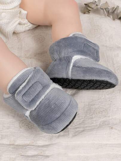 1 par de botas térmicas forradas de unicolor y rayas para bebés, zapatos suaves y lindos para niños pequeños, diseño conveniente para ponerse y quitarse fácilmente y ajuste ajustable, adecuados para niños/niñas pequeños en interiores/exteriores, días festivos, gateo, vacaciones en otoño/invierno