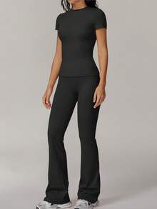 Yefecy Set trening pentru femei, cu guler rotund, 2/4 bucăți, tricou sport confortabil și pantaloni skinny pentru antrenament de yoga și sală, echipament sportiv de vară pentru femei, treninguri pentru femei, ținută Downtown Girl, stilul Four Seasons