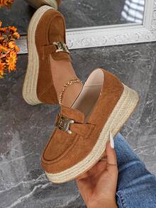 Nuove scarpe da donna con suola in canapa, comode zeppe e platform, con decorazione a catena metallica, casual slip-on, adatte per primavera/estate e tutte le stagioni