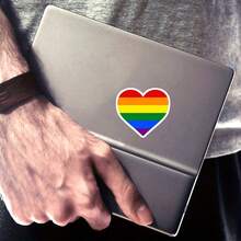 Pegatinas divertidas con corazón gay, amor es amor, arcoíris, adecuadas para papelería, vasos, tabletas, fundas de teléfonos móviles, etc., pegatinas desechables