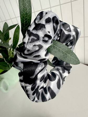 1 件豹纹印花加厚发圈，适合睡觉、发带、发圈、洗脸、发饰、运动、居家美容女士配饰礼品、头饰