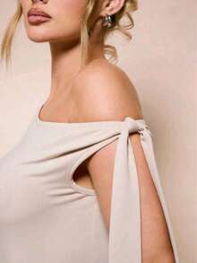 Women's Bodysuit With Tie Bow And Asymmetrical Neckline, Sleeveless, Ideal For Romantic Dates, Casual, Vacation And Summer - 杏色 - 查看 4