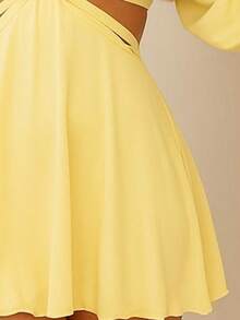 Vestido Macaquinho Curto Decotado Manga Longa  Balada  Primavera Verão Cores Claras  Natal Revellion Meia Estação REF: Vanessa