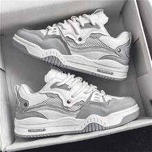 Fashionable Men's Casual Sneakers, New Summer Breathable Thick Sole Sports Shoes, Versatile Comfortable High-End Thick Bottom Elevated Bread Shoes, Student Color Block Niche Casual Sports Sneakers