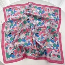 1 件 70 厘米仿丝方巾、印花围巾、百搭围巾 - 彩色 - 查看 3