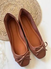 Elegant Pointed Toe Caramel Mocha Mouse Mule Loafer With Metallic Chain - 駝色 - 查看 2