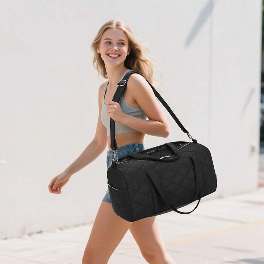 BLUBOON Bolsa de lona para niñas y niños, bonita bolsa de gimnasio con compartimento para zapatos y separación para objetos húmedos, impermeable, para deportes durante la noche - Rejilla diamante negra - Ver 1