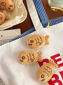 2件/4件可爱毛绒鲷鱼烧胸针小鱼胸针背包服装配饰配套胸针装饰户外日常男女秋冬秋季 - 彩色 - 查看 3