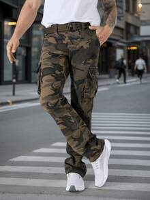 Herren Camouflage Cargo Hosen, Outdoor Sport Militärstil, Neuerscheinung 2025, kostenloser Gürtel, urbaner funktioneller Sport Outdoor, Athleisure Pionier, Straßen-Lässig Urlaub, Allover Camouflage Muster, Multifunktions-Taschen, Taktische Militärqualität
