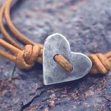 1pc Bohemian Vintage Heart Leather Cord Bracelet, Creative Everyday Casual Matching, Simple Women Jewelry, Party Gift