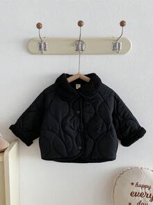 1件男婴黑色高领休闲舒适长袖开衫外套，冬季