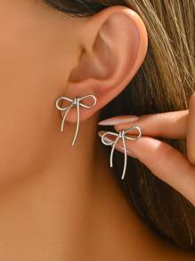 1 对女士优雅蝴蝶结耳钉，简约百搭，适合庆祝、派对、送礼 - 銀色 - 查看 3