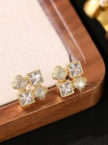 1pair Fashionable & Elegant Lucky Copper Setting With Cubic Zirconia Four-Leaf Clover Stud Earrings For Women, Suitable For Daily Decoration