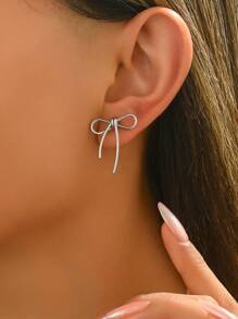 1 对女士优雅蝴蝶结耳钉，简约百搭，适合庆祝、派对、送礼 - 銀色 - 查看 4