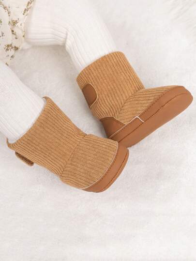 1 双纯色条纹面料时尚婴儿靴，轻便柔软多功能幼儿鞋，方便的钩环闭合，适合 0-2 岁男孩和女孩室内/室外、假日、爬行、日常穿着、度假、秋冬