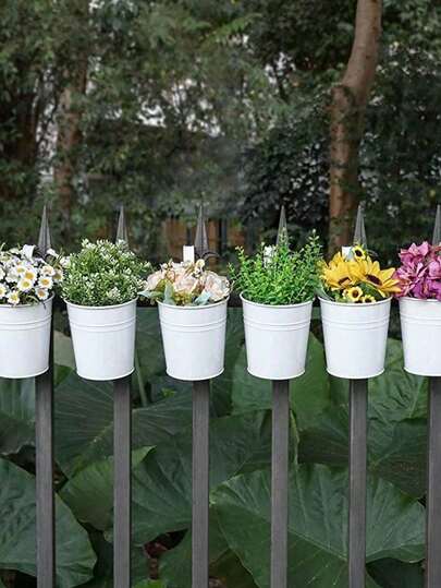 Wrought Iron Hanging Planter With Removable Hook - Iron Construction With Drainage Holes And Detachable Handle. Versatile Mini Storage Bucket For Indoor/Outdoor Gardens, Kitchens, Balconies, And Courtyards. DIY Planter For Gardening Projects. Keeps Hands Clean During Maintenance And Cleanup-No Gloves Needed. An Essential Garden Tool Gift Set!