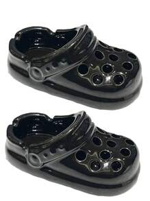 鞋形陶瓷烟灰缸,独特的烟灰缸礼品,适合烟民、家庭、办公室、酒店桌面摆放,也可用作办公桌配件、圣诞装饰、婚礼装饰、家居装饰或房间装饰。 - 彩色 - 查看 26