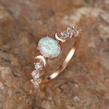 Rainbow White Fire Synthetic Opal Ring |   Rose Golden Color, Small Moon Rings, Elegant Vintage Style, 14K Golden Plated, Oval Stone Engagement Ring For Women, Suitable For Daily And Party Occasions - 6 - 查看 8